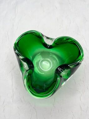 Vintage Murano Sommerso Italy Green Pinched MCM Art Bowl Ashtray Handblown Heavy